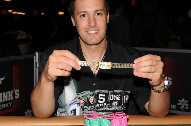 WSOP 2010: David Warga câştigă Seven-card Stud Hi-Lo 0001 WSOP 2010: David Warga câştigă Seven-card Stud Hi-Lo 0001