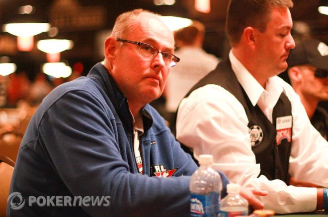 WSOP Dag 22: Diepe run voor Steven van Zadelhoff en Rob Hollink WSOP Dag 22: Diepe run voor Steven van Zadelhoff en Rob Hollink