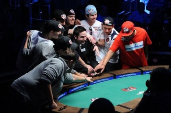 Polední turbo: Nový CEO PokerStars, kurzy na výhru Main Eventu a vtipné video 0001 Polední turbo: Nový CEO PokerStars, kurzy na výhru Main Eventu a vtipné video 0001