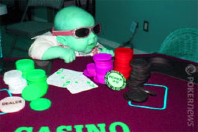 Alexa Fisher n'a que 7 ans mais apprend le poker depuis qu'elle en a 3 et a déjà joué son premier tournoi en argent réel.