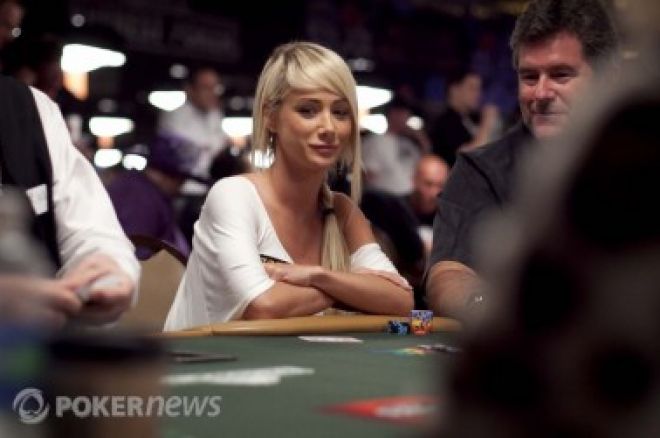 Polední turbo: Další zákaz gamblingu ve světě, Model John Racener a další 0001 Polední turbo: Další zákaz gamblingu ve světě, Model John Racener a další 0001