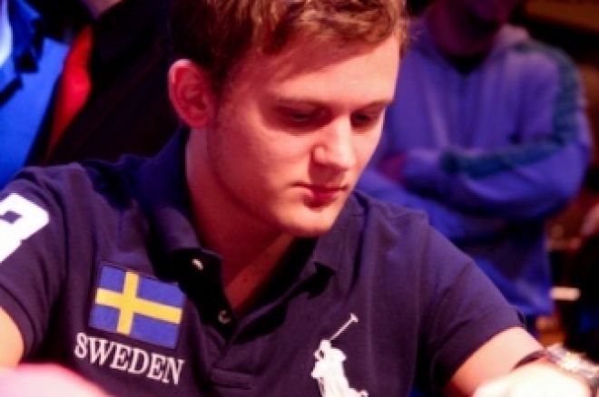 Kristoffer Edberg i final i Master Classics of Poker Kristoffer Edberg i final i Master Classics of Poker