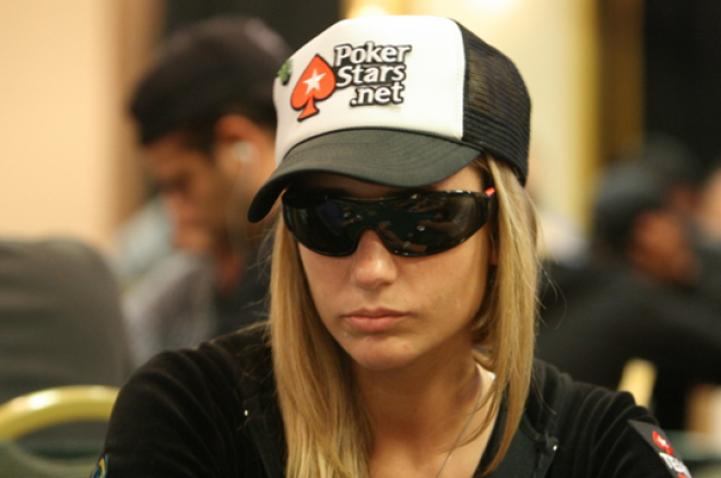 Antonio Esfandiari, 7년 만에 다시 WPT 파이널 테이블에, Vanessa Rousso 칩리더 0001 Antonio Esfandiari, 7년 만에 다시 WPT 파이널 테이블에, Vanessa Rousso 칩리더 0001