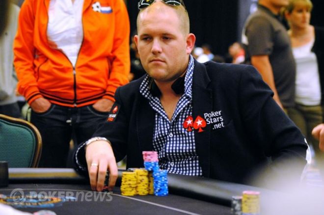 2011 PCA Main Event: Chipleaderem Pieter de Korver 0001 2011 PCA Main Event: Chipleaderem Pieter de Korver 0001