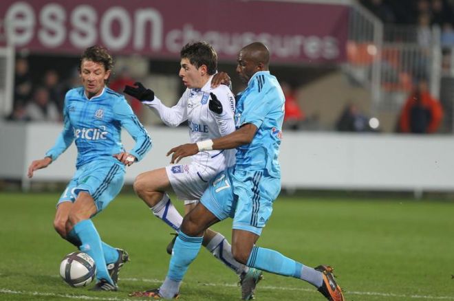 Auxerre reçoit Marseille en demi-finales de la Coupe de la Ligue (cotes et paris)