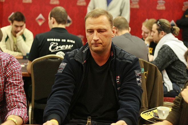 EPT Deauville 1. spēles diena ir galā: Starp izdzīvojušajiem arī Kaspars Renga 0001 EPT Deauville 1. spēles diena ir galā: Starp izdzīvojušajiem arī Kaspars Renga 0001