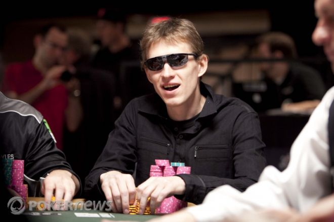 Александр Кузьмин выигрывает турнир WPT Southern Poker... 0001 Александр Кузьмин выигрывает турнир WPT Southern Poker... 0001