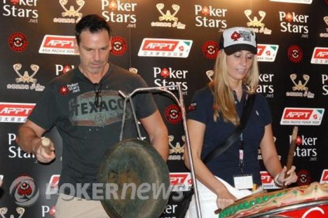 Manžel Vanessy Rousso onemocněl vzácným druhem rakoviny 0001 Manžel Vanessy Rousso onemocněl vzácným druhem rakoviny 0001