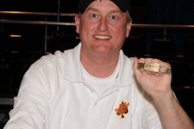 WSOP 2010 - Frank Cassel uzeo drugu narukvicu na Eventu #40 - $214.085 0001 WSOP 2010 - Frank Cassel uzeo drugu narukvicu na Eventu #40 - $214.085 0001
