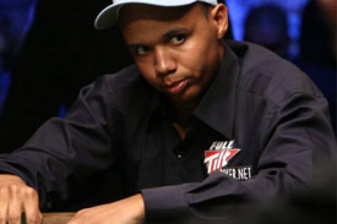 Phil Ivey bacio pogled na berzu 0001 Phil Ivey bacio pogled na berzu 0001