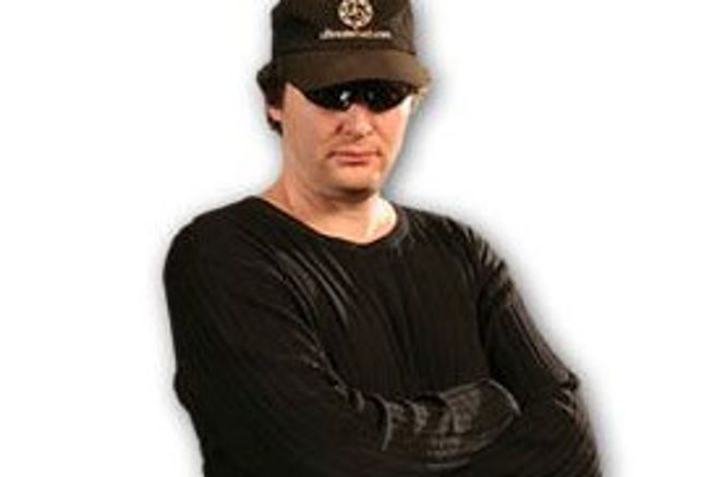Phil Helmuth bez sponzora? 0001 Phil Helmuth bez sponzora? 0001