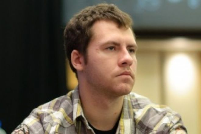 Portrait de la star du poker en ligne Daniel ‘jungleman12’ Cates.