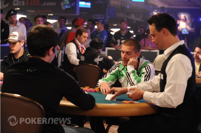 WSOP įsibėgėja - antros dienos rezultatai (video) 0001 WSOP įsibėgėja - antros dienos rezultatai (video) 0001