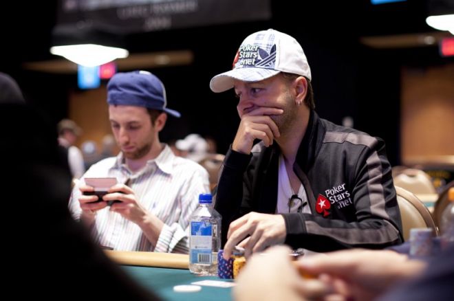 Даниел Негреану на балона в $10,000 PLH Championship 0001 Даниел Негреану на балона в $10,000 PLH Championship 0001