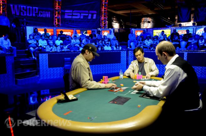 WSOP daugėja apyrankių laimėtojų, tačiau Philui Hellmuthui laimėti 12-osios nepavyko 0001 WSOP daugėja apyrankių laimėtojų, tačiau Philui Hellmuthui laimėti 12-osios nepavyko 0001