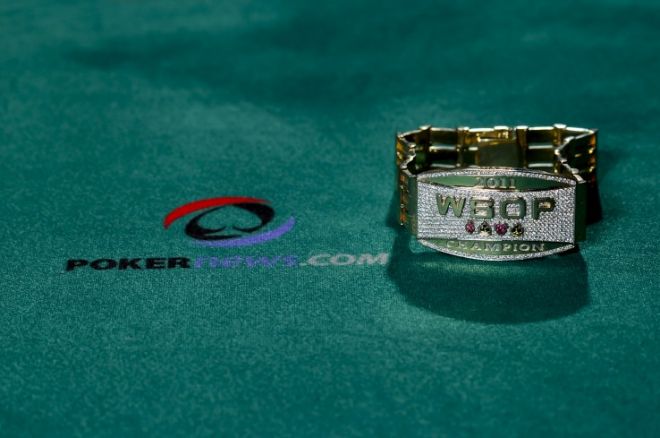 Reakce hráčů na pravidlo 10 levelů na 2011 WSOP 0001 Reakce hráčů na pravidlo 10 levelů na 2011 WSOP 0001