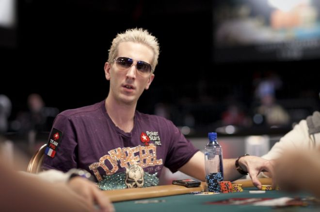 WSOP 2011: Andre Akkari má bracelet, “ElkY“ oň bojuje 0001 WSOP 2011: Andre Akkari má bracelet, “ElkY“ oň bojuje 0001