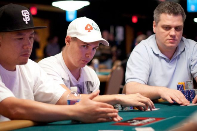 WSOP 2011 - LIVE: 4 Nederlanders bij de laatste 30 van de $2.500 Mixed Hold'em! WSOP 2011 - LIVE: 4 Nederlanders bij de laatste 30 van de $2.500 Mixed Hold'em!