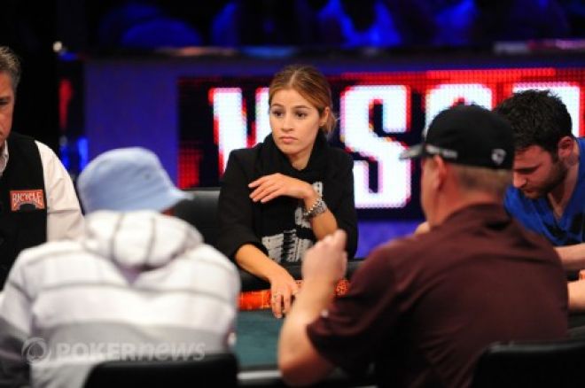 WSOP apžvalga: $10,000 beribio Holdem Čempionato 6 ir 7 diena 0001 WSOP apžvalga: $10,000 beribio Holdem Čempionato 6 ir 7 diena 0001