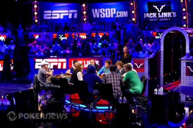 Finalinis 2011 WSOP Čempionato devynetukas 0001 Finalinis 2011 WSOP Čempionato devynetukas 0001