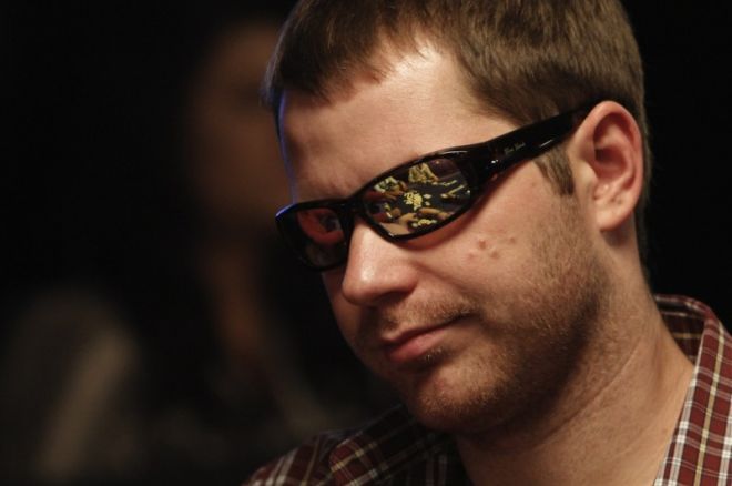 Recenze knihy: Tajemství profesionálních pokerových turnajů 0001 Recenze knihy: Tajemství profesionálních pokerových turnajů 0001