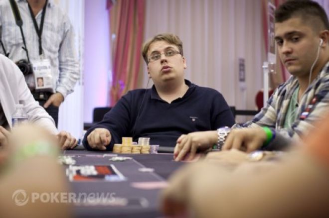 Олександр Костріцин в числі лідерів World Series of Poker Europe Main Event 2011 Day 1b 0001 Олександр Костріцин в числі лідерів World Series of Poker Europe Main Event 2011 Day 1b 0001