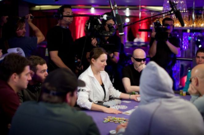 Revoluce v televizním pokeru 0001 Revoluce v televizním pokeru 0001