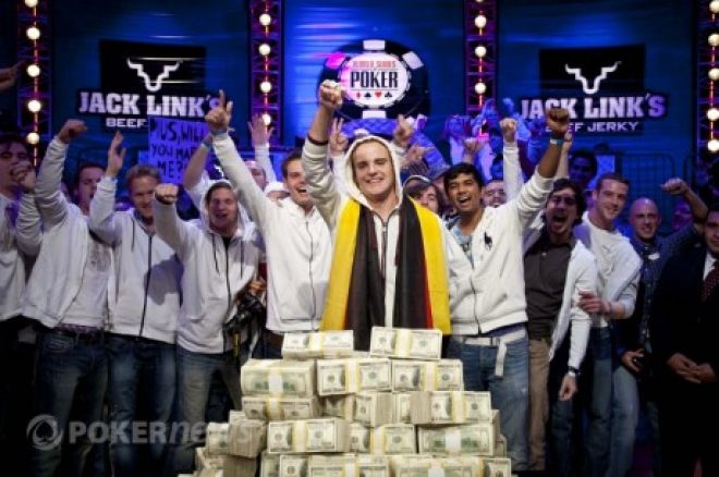 Піус Хайнц отримав золотий браслет ME WSOP 2011 0001 Піус Хайнц отримав золотий браслет ME WSOP 2011 0001