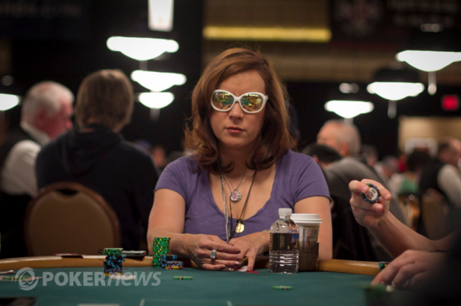Jennifer Tilly arrête le poker ?