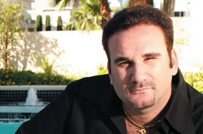 PokerNews Boulevard: Mike Matusow publiekelijk gefileerd door broer Scott PokerNews Boulevard: Mike Matusow publiekelijk gefileerd door broer Scott