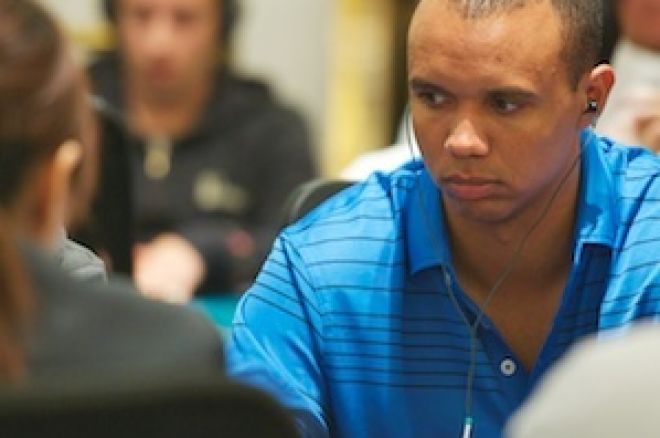 Phil Ivey in action at the APPT Macau Main Event Phil Ivey in action at the APPT Macau Main Event