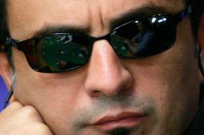 Джо Хашем підписує новий спонсорський контракт 0001 Джо Хашем підписує новий спонсорський контракт 0001