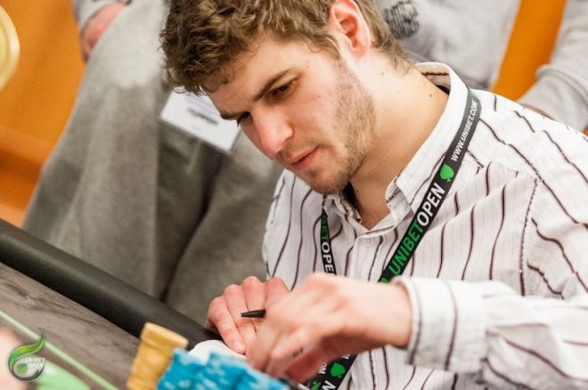 Unibet Open Praag: Jonas Mols chipleader na dag 1A Unibet Open Praag: Jonas Mols chipleader na dag 1A