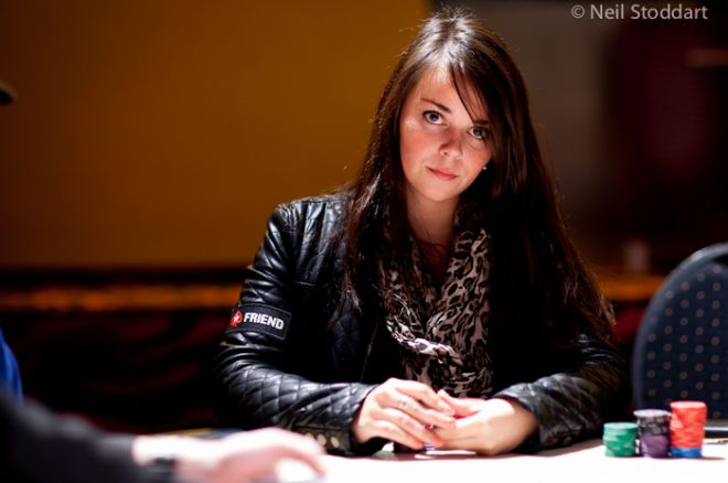 EPT Berlijn - Brummelhuis aan kop, Charlotte Van Brabander debuteert op de EPT 0001 EPT Berlijn - Brummelhuis aan kop, Charlotte Van Brabander debuteert op de EPT 0001