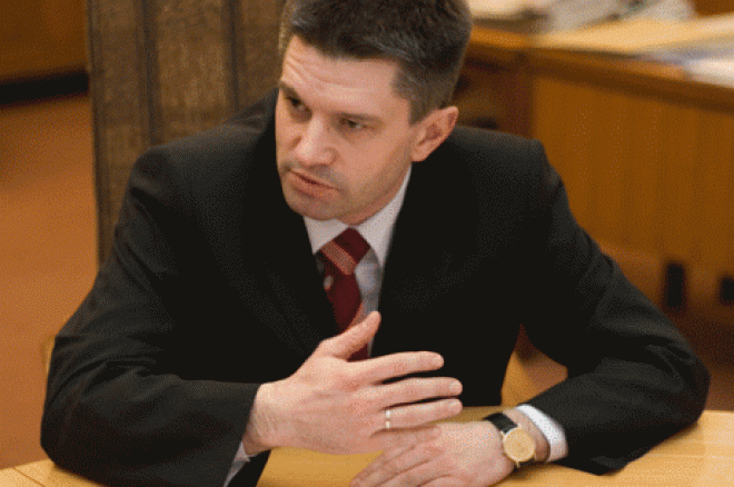 Jacek Kapica - "Nie przewidujemy zmiany przepisów ustawy hazardowej " 0001 Jacek Kapica - "Nie przewidujemy zmiany przepisów ustawy hazardowej " 0001