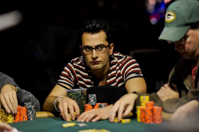 Antonio Esfandiari