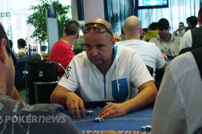 Славен Попов отново над всички с първо място в седмичния турнир за $100К на Betfair Poker 0001 Славен Попов отново над всички с първо място в седмичния турнир за $100К на Betfair Poker 0001