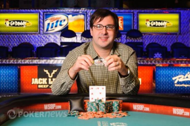 WSOP 2012 Dzień 14: Matros wygrywa trzecią bransoletkę, Hellmuth poluje na #12 0001 WSOP 2012 Dzień 14: Matros wygrywa trzecią bransoletkę, Hellmuth poluje na #12 0001