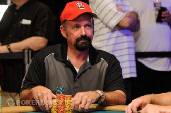 WSOP Dzień 22: Phillips liderem w Evencie Seniorów, Wright wygrywa w Evencie #30 0001 WSOP Dzień 22: Phillips liderem w Evencie Seniorów, Wright wygrywa w Evencie #30 0001