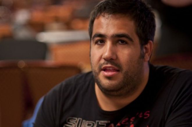 Ο Χαράλαμπος Λάππας chip leader στο τελικό τραπέζι του... 0001 Ο Χαράλαμπος Λάππας chip leader στο τελικό τραπέζι του... 0001