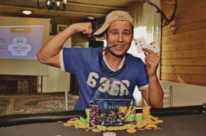 2012m. LSPF vasaros pokerio stovykloje nugalėtojo taurę iškovojo Martynas Tamoševičius 0001 2012m. LSPF vasaros pokerio stovykloje nugalėtojo taurę iškovojo Martynas Tamoševičius 0001