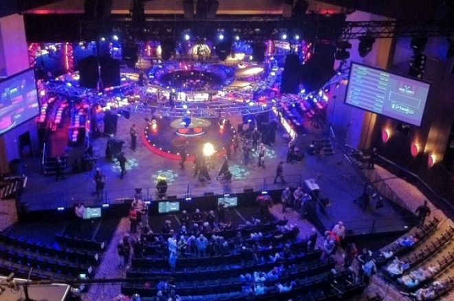 WSOP 2012 Day 1С: Хеддокс - чіплідер Day 1c; Блом, Брансон і Айві переходять в Day 2c 0001 WSOP 2012 Day 1С: Хеддокс - чіплідер Day 1c; Блом, Брансон і Айві переходять в Day 2c 0001