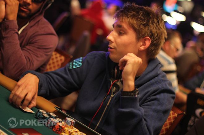 WSOP Main Event Dag 5 - Van Alphen als enige verder, Lüske uitgeschakeld op plaats 102 WSOP Main Event Dag 5 - Van Alphen als enige verder, Lüske uitgeschakeld op plaats 102