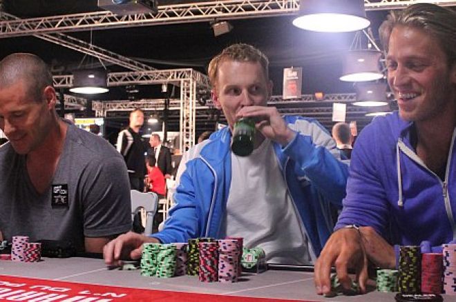 PokerNews Boulevard: Johan van Til beste speler op dag 1B Partouche Poker Tour, en meer... PokerNews Boulevard: Johan van Til beste speler op dag 1B Partouche Poker Tour, en meer...