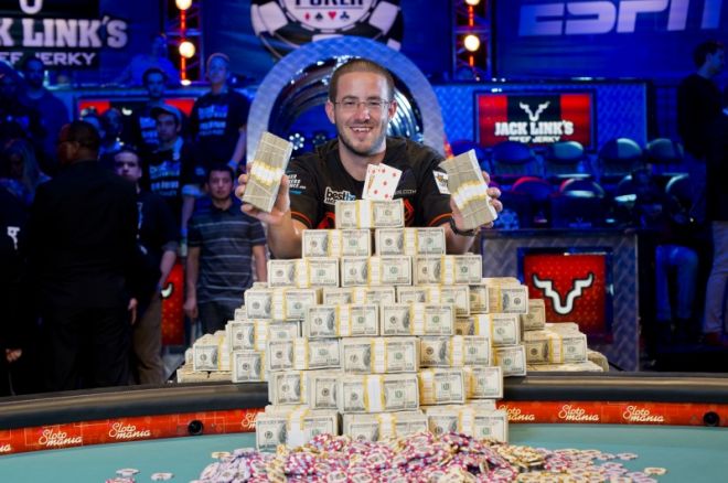 Greg Merson vinner WSOP Main Event 2012 0001 Greg Merson vinner WSOP Main Event 2012 0001
