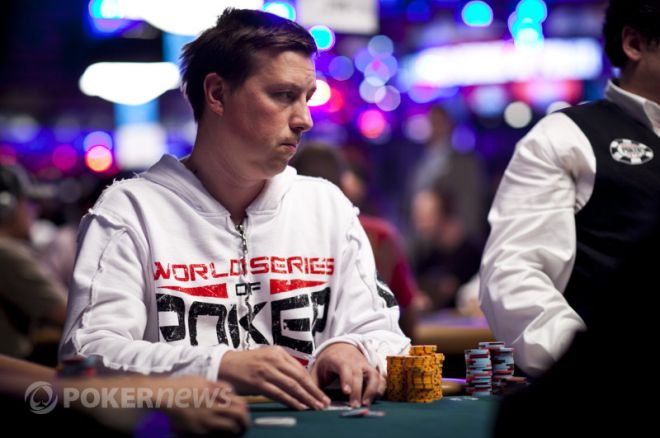 Railbird Report :  Vladimir “GVOZDIKA55” Shchemelev gagne le plus gros pot de l'année