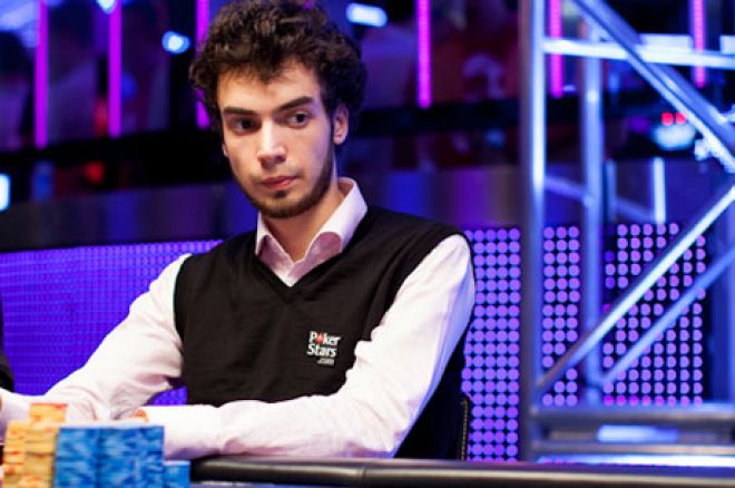 „Sunday Majors“: Anaras „Elektrikas“ Alekberovas nužengė iki „Sunday Rebuy“ finalinio stalo 0001 „Sunday Majors“: Anaras „Elektrikas“ Alekberovas nužengė iki „Sunday Rebuy“ finalinio stalo 0001