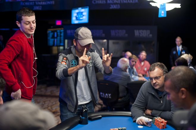 Dwan ja Blom vauhdissa Full Tilt Pokerilla 0001 Dwan ja Blom vauhdissa Full Tilt Pokerilla 0001