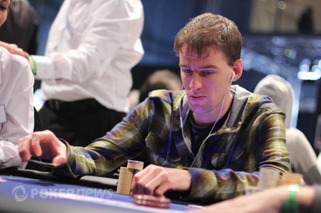 WSOP Event #28: Tobias Peters met grote stack naar tweede dag in $1.500 NL Hold'em WSOP Event #28: Tobias Peters met grote stack naar tweede dag in $1.500 NL Hold'em