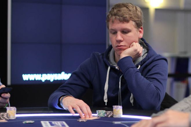 WSOP Event #56: Rens Fenstra als tweede in chips naar Dag 2, De Goede ook door WSOP Event #56: Rens Fenstra als tweede in chips naar Dag 2, De Goede ook door